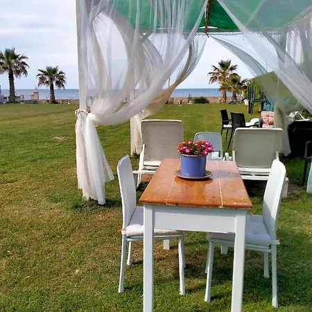 B&B Longo De Bellis *