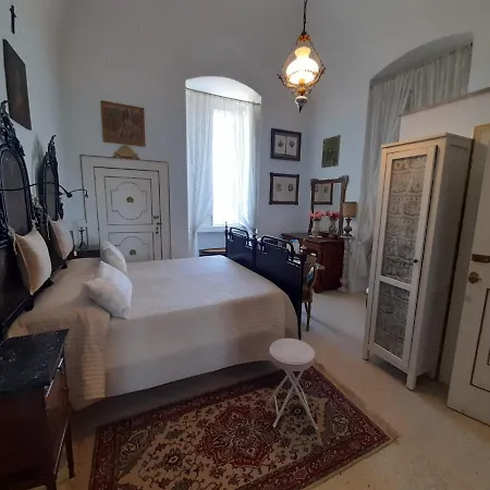 B&B Longo De Bellis