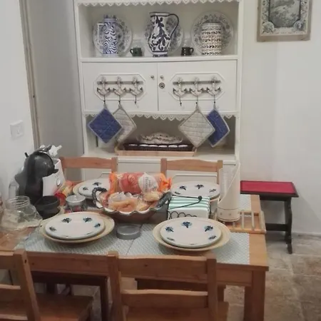 Longo De Bellis 바리