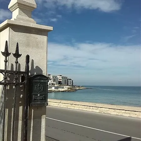 Longo De Bellis Отель типа 