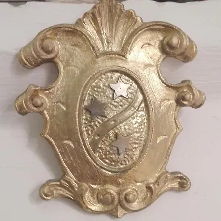 Oda ve Kahvaltı Longo De Bellis