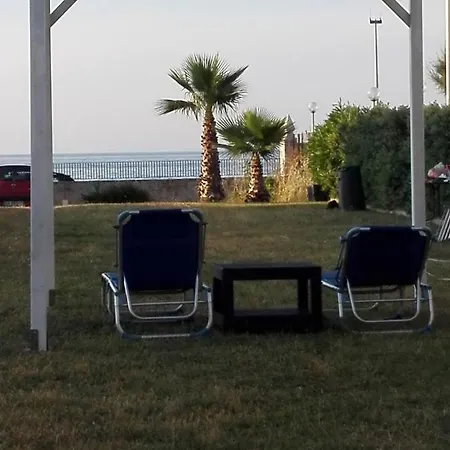 Oda ve Kahvaltı Longo De Bellis 3*