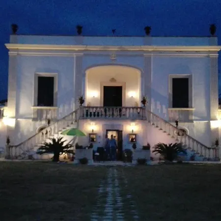 Longo De Bellis 4* Бари