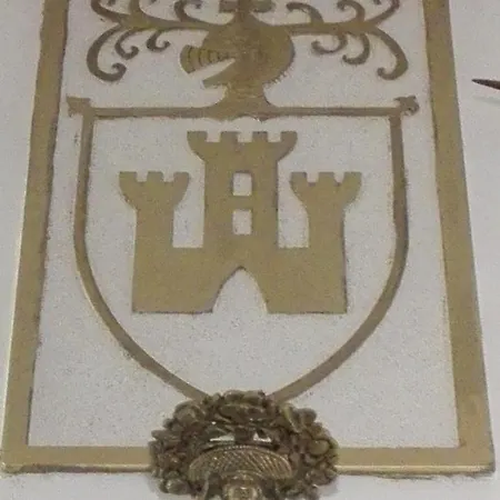 Longo De Bellis Couette-café